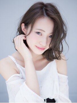 ライズ バイ レボ 柏店(RISE by REVO) ボブ/カーキグレージュ/大人かわいい/フェザーバング