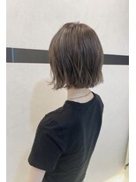 フランチェスカドット(francesca.)&nbsp;アイスグレージュ×切りっぱなしボブ【竹中慎治】梅田