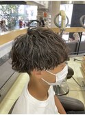 今1番流行りパーマ 波巻きスパイラル 島田優斗