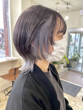 アミーリットルアットタクマ(amie:L at takuma) インナーカラーウルフ