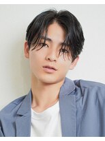 オーシャントーキョー 渋谷神南(OCEAN TOKYO) ツーブロック黒髪人気センターパート