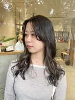 コテ巻き風パーマ×インナーグレージュ
