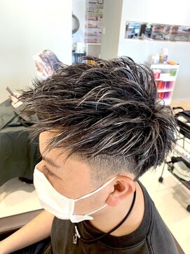 ルミナスビューティーケア(Luminous beauty care) 2ブロック×毛先ブリーチカラー