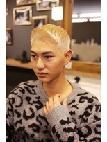 スター(STAR)&nbsp;アップバング風束感/ショートツーブロック/オシャレ感/メンズ