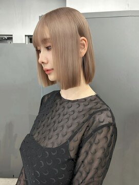 ペレ アネックス 大阪梅田茶屋町店(PELE ANNEX) ホワイトグレージュ/デジタルパーマ/フェザー/梅田