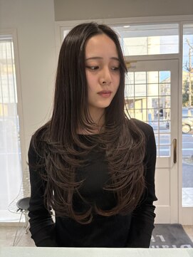 ダイアモンドリリー(Diamond Lily) レイヤーカット/ハッシュカット