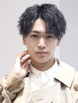 コンフィデンス 新宿3rd(confidence)&nbsp;メンズセンターパートツイストスパイラルパーマ刈り上げ