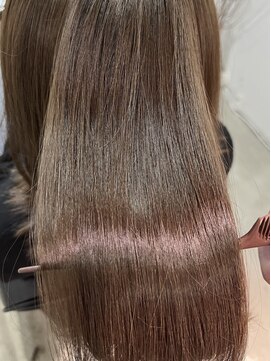 ロゼ(rosee) 【フルオーダー縮毛】一人一人に合わせた処方で艶髪へ導きます!