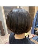 大人かわいいくびれミディラベンダーインナーカラー