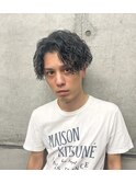 ツイストスパイラルセンターパート/黒髪/刈り上げ
