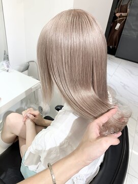 ランテルディ 渋谷(LANTERDIT) 【LANTREDIT】ホワイトベージュ ミディアムヘア ダブルカラー