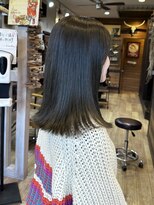 ヘアーデザイン ジュモク(Hair Design Jumoku) オリーブカラー