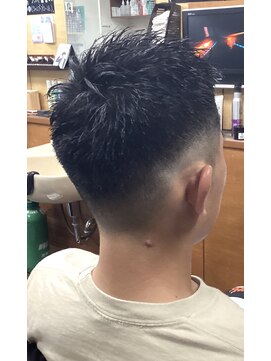 コダマ 新大塚店(KODAMA) アップバングベリーショートスタイル（マッシュパーマ）床屋