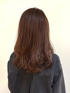 イソラヘアアトリエ(Isola hair atelier) 【Isola】ピンクベージュ×ミディアムレイヤー y