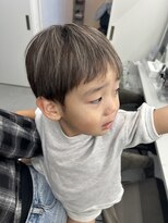 キング 高槻(K!ng)&nbsp;縮毛矯正髪質改善ハイライトレイヤーカット高槻美容室エクステ