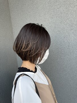 クオン 伊勢崎(QUON.) ショートボブ