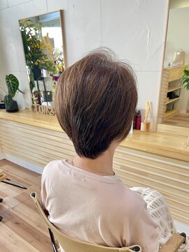 グロウ(GLOW) ミセスショート/トリートメント/【30代/40代/50代】