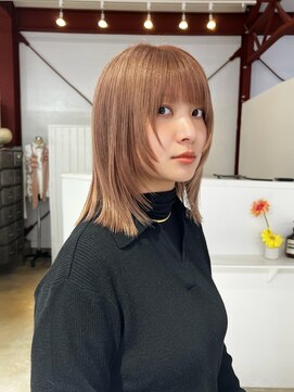 ブリックマウントヘアメイク(Blic mt hair make) 大人ハイトーン&レイヤーカット