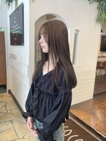 ココロクレド(COCOLO credo)&nbsp;やわらかベージュブラウン × レイヤースタイル