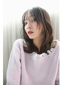 顔周りレイヤー×ふんわりミディアム