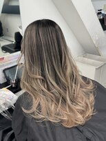 アライブ キチジョウジ(ALIVE Kichijoji) 地毛から繋がるバレイヤージュカラー!