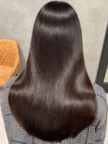 シャルムバイケンジ(Charm.by KENJE)&nbsp;30代40代50代外ハネミディアムレイヤー髪質改善酸性ストレート