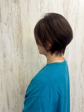 ナチュラ(Natur) 【横顔美人】乾かすだけでまとまる。柔らかな質感の長めショート