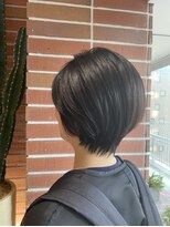 ルームヒゴバシ(room higobashi) くびれショートカット