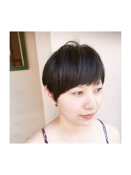 ビーニー(BeeNee) cut