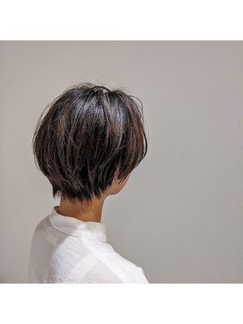 サラ ビューティー サイト 古賀店(SARA Beauty Sight) オリーブグレージュ