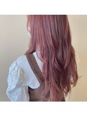 ピンクベージュ