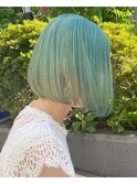 ペールグリーン×ミントグリーン×クールショートボブ