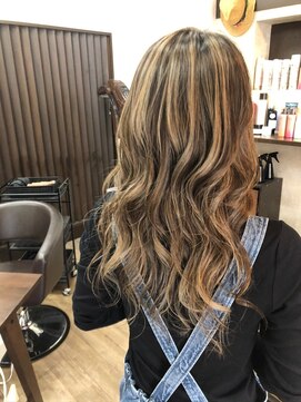 ケーアールツーエス 鳳店(KR2S) ＃ハイライト#バレイヤージュ#髪質改善#KR2S鳳