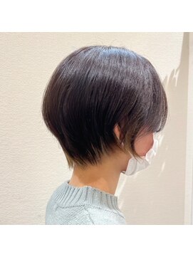 アッシュ 八王子みなみ野店(Ash) 丸みショート　インナーカラー