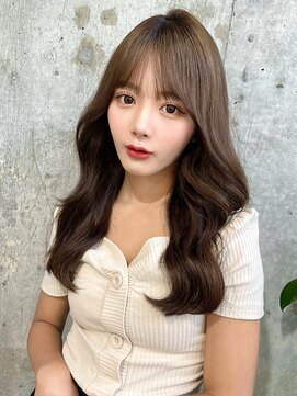 ルームバイシー 新宿(Loom. by Sea) 韓国風前髪/シルキーベージュ/グレージュカラー/斜めバング