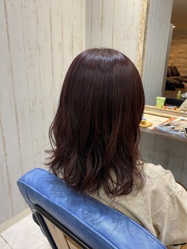 ルシール バイ アリア(Lucir by aria) 艶髪ピンクブラウン