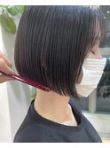くびれヘア顔周り韓国レイヤーカット黒髪ショートミディアム/柏