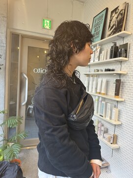 ビビト(bibito) bibito ウェーブパーマ　くるくるパーマ　マッシュウルフパーマ