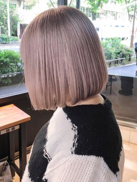 アイティー バイ アルバム 中野店(IT by ALBUM) ミディアムボブショート顔周りレイヤーくびれミディ_ba544541