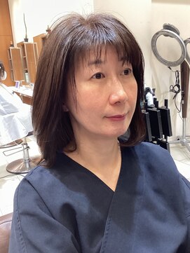 ピークアブー アヴェダ アトレ恵比寿(PEEK-A-BOO AVEDA) ミディアムレイヤーベージュブラウン