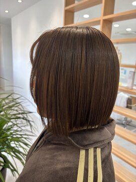 イフプロデュースドバイアミカ(iF produced by Amica) ボブブラウンヘア