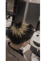 フランクスバーバーザスタンド(Frank’s barber the stand)&nbsp;MEN’S HAIR/波巻きツイストスパイラル/リバースセンターパート
