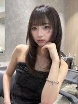 ユーフォリア 新宿通り(Euphoria)&nbsp;ハッシュカット/ミディアムレイヤー/シャギー/韓国ヘア/新宿