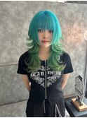 人と被らない！ターコイズグリーンのデザインウルフ