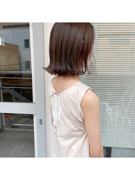 ミント(mint) グレージュ/ベージュ/グレー/ボブ/切りっぱなしボブ