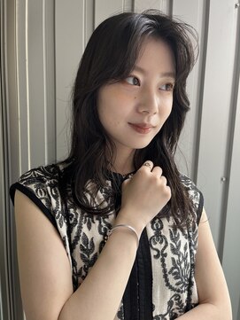 ロンドプロフィール 浦和(Lond profil) 中川陽南子【韓国風セミロング外ハネミディモテ髪カタログ