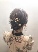 ドレスヘア　お呼ばれ　アレンジ　結婚式ゆるふわルーズアップ