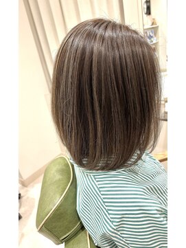 ハイストリートヘア(High street Hair) コントラストハイライトロブ