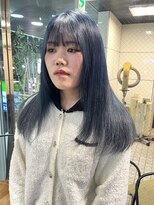 ヘアーアンドメイク ビス(HAIR&MAKE bis) ネイビーカラー/ブリーチ1回/立川美容室【黒田あさみ】