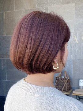 メゾン アヴァロ(Maison Avallo) 大人可愛いボブ